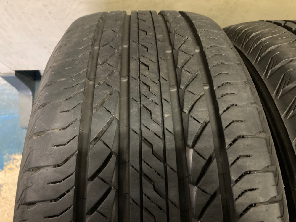 完売)(中古タイヤ)極上品 2021年製☆225/55R18 98V ブリヂストン